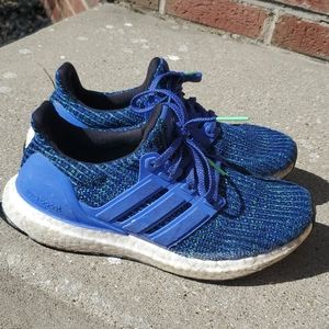 Adidas Ultra Boost boys size 5.5